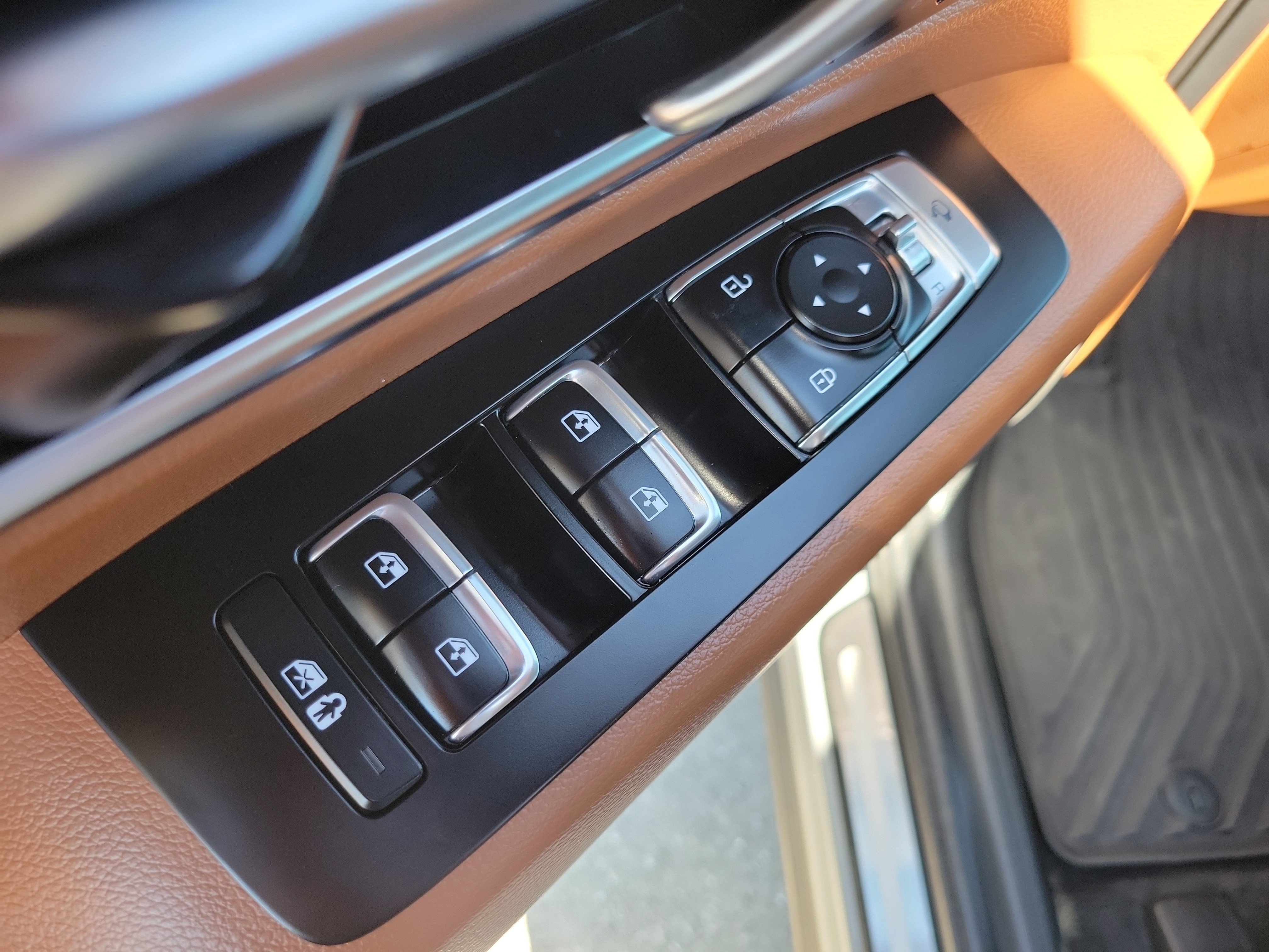 Used 2024 Kia Telluride SX Prestige X-Pro image 16