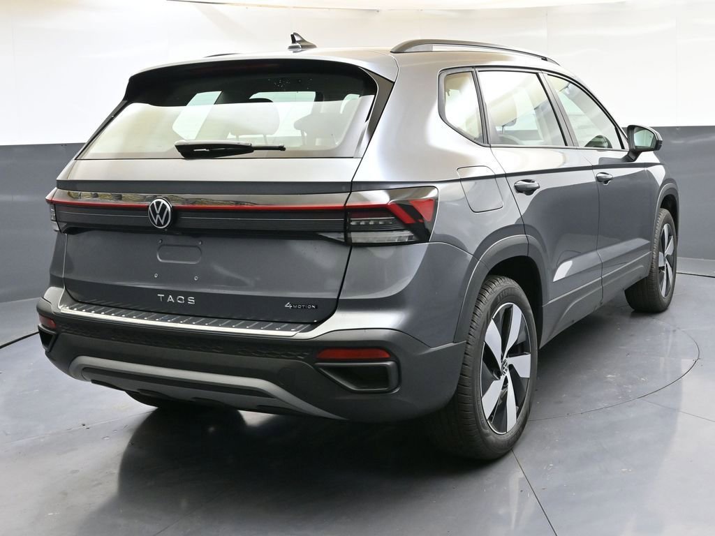 Used 2025 Volkswagen Taos S AWD/4WD image 5