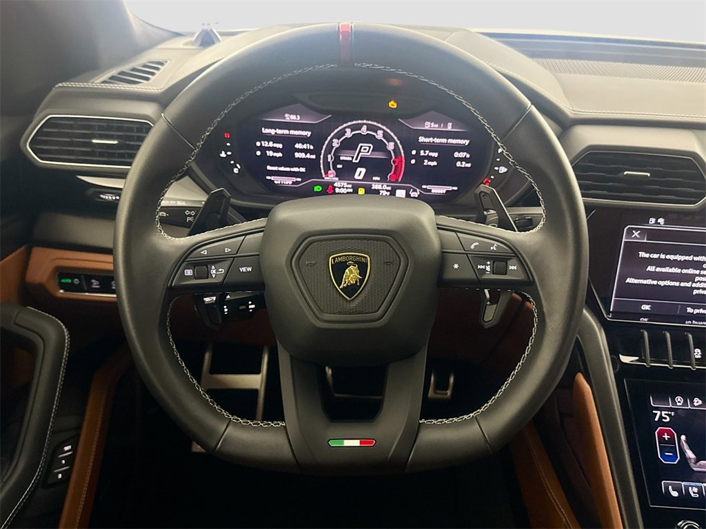 Used 2023 Lamborghini Urus S image 11