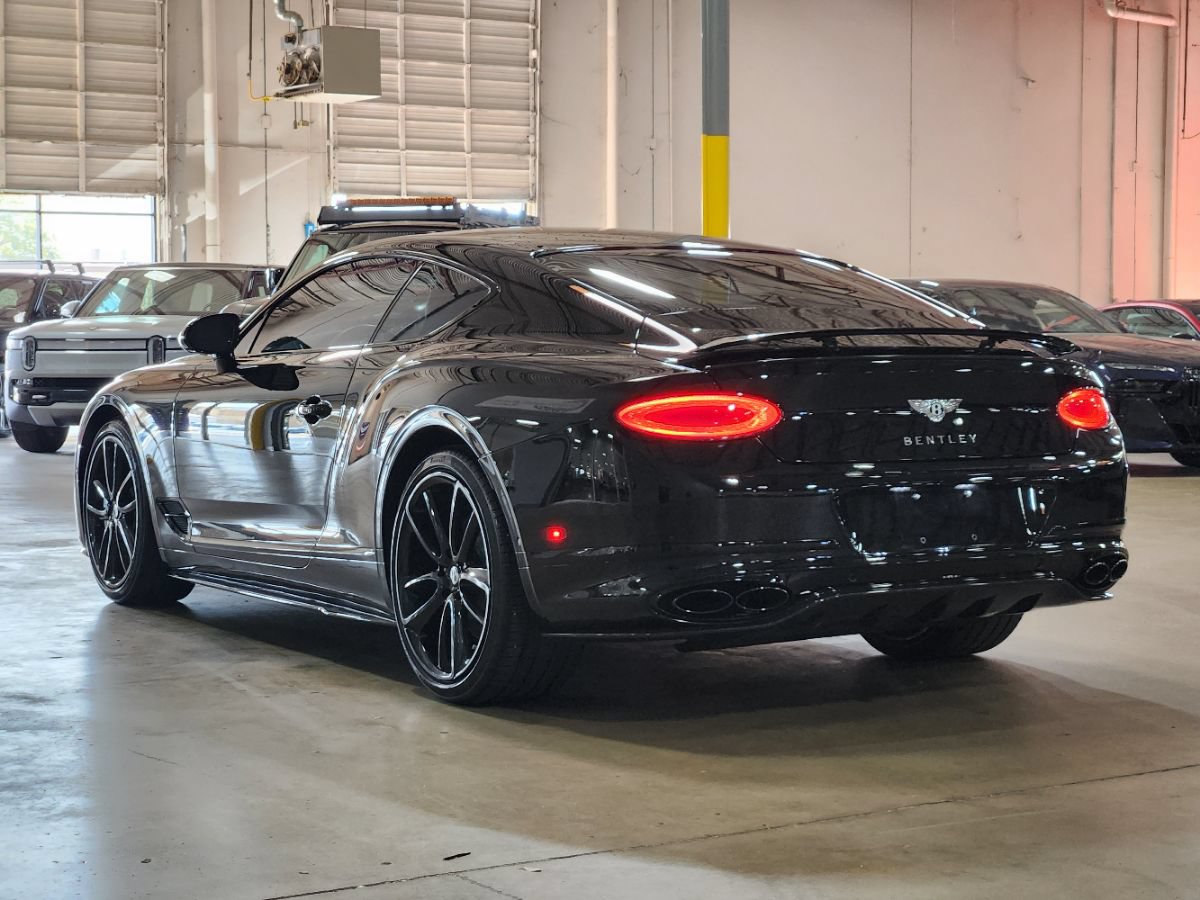 Used 2022 Bentley Continental GT AWD/4WD image 11