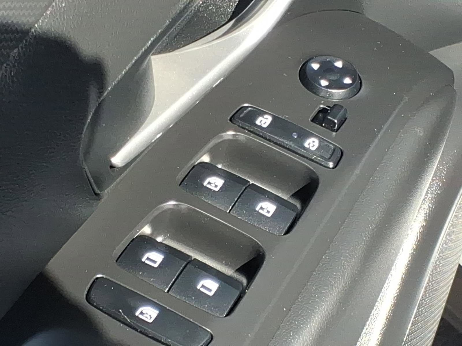 Used 2022 Hyundai Santa Cruz SEL image 14