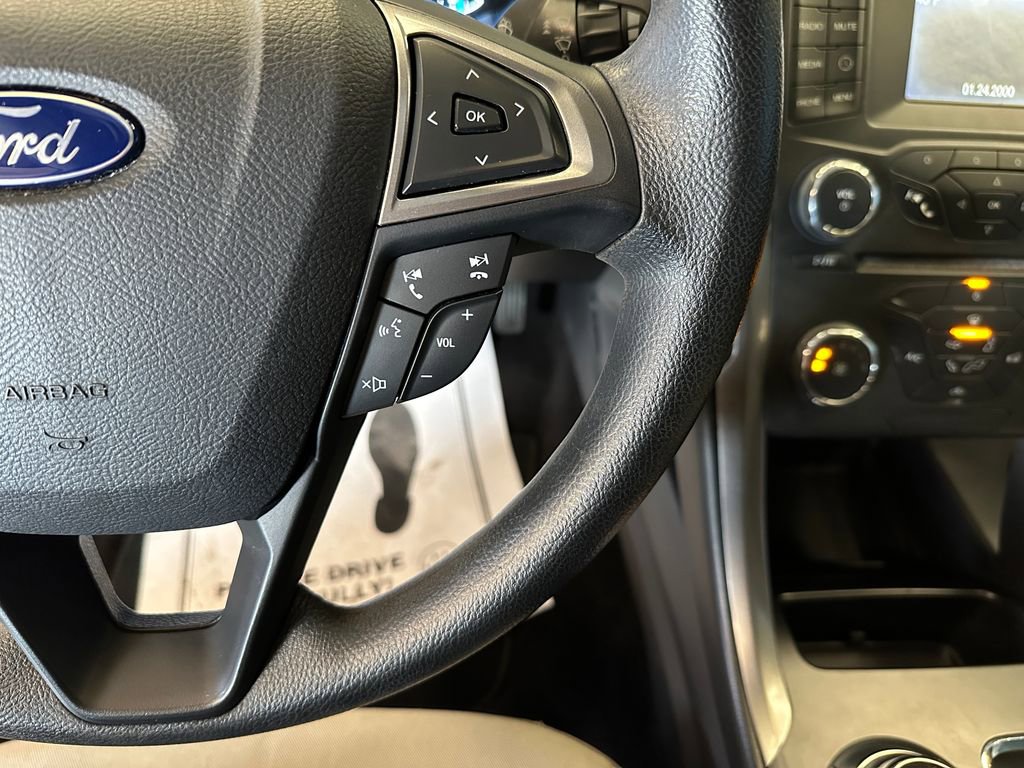 Used 2017 Ford Fusion S FWD image 12
