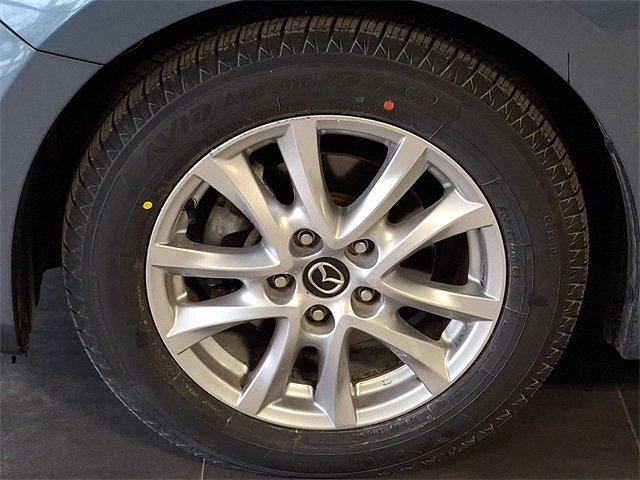 Used 2014 MAZDA MAZDA3 i Touring w/ Technology Package image 8