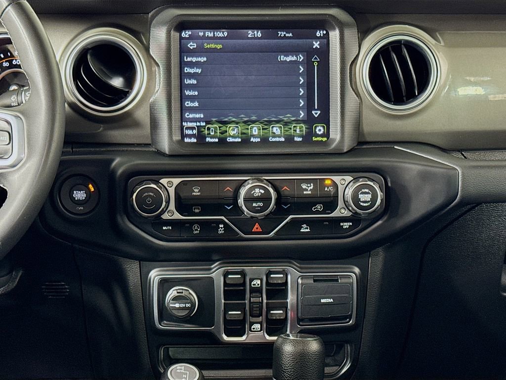 Used 2023 Jeep Gladiator Overland image 15