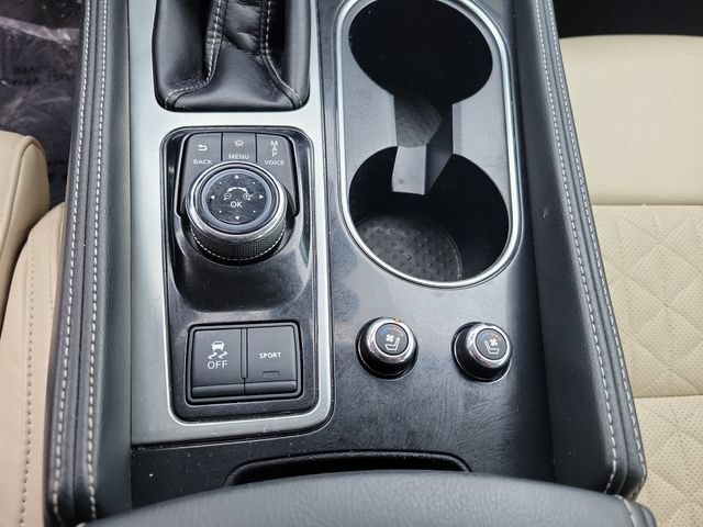 Used 2021 Nissan Maxima Platinum w/ Sport Mat Group FWD image 31