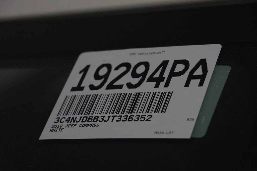 Used 2018 Jeep Compass Latitude w/ Popular Equipment Group image 24