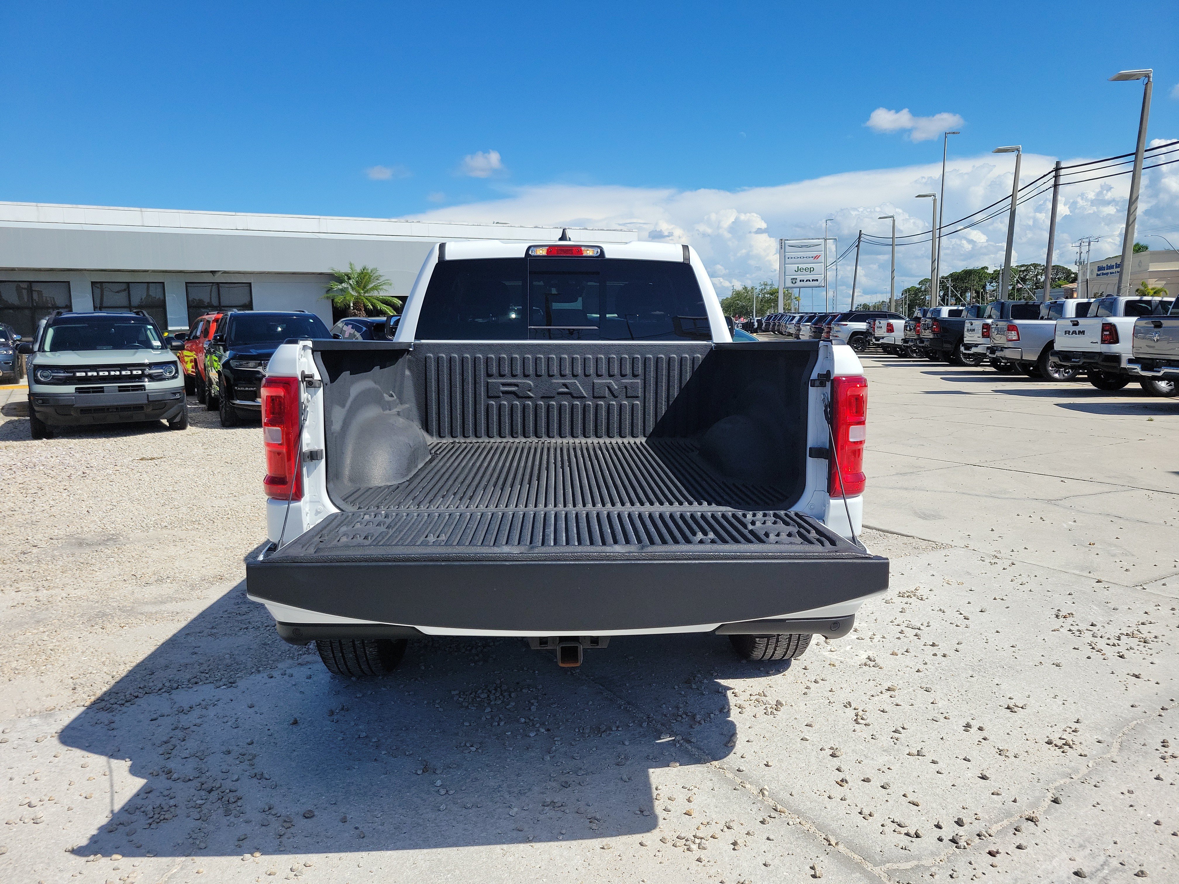 Used 2025 RAM 1500 Big Horn RWD image 10