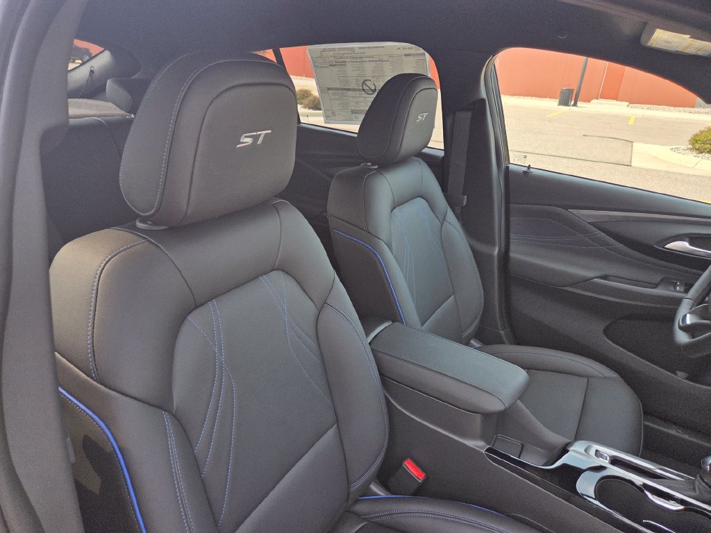 New 2026 Buick Envista Sport Touring w/ Convenience I Package FWD image 33