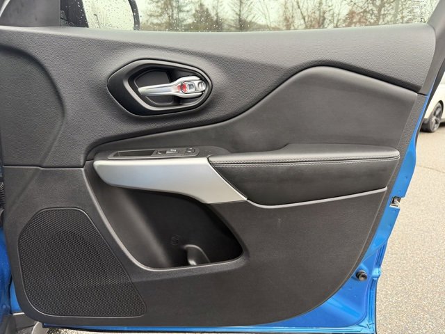 Used 2022 Jeep Cherokee Latitude image 38