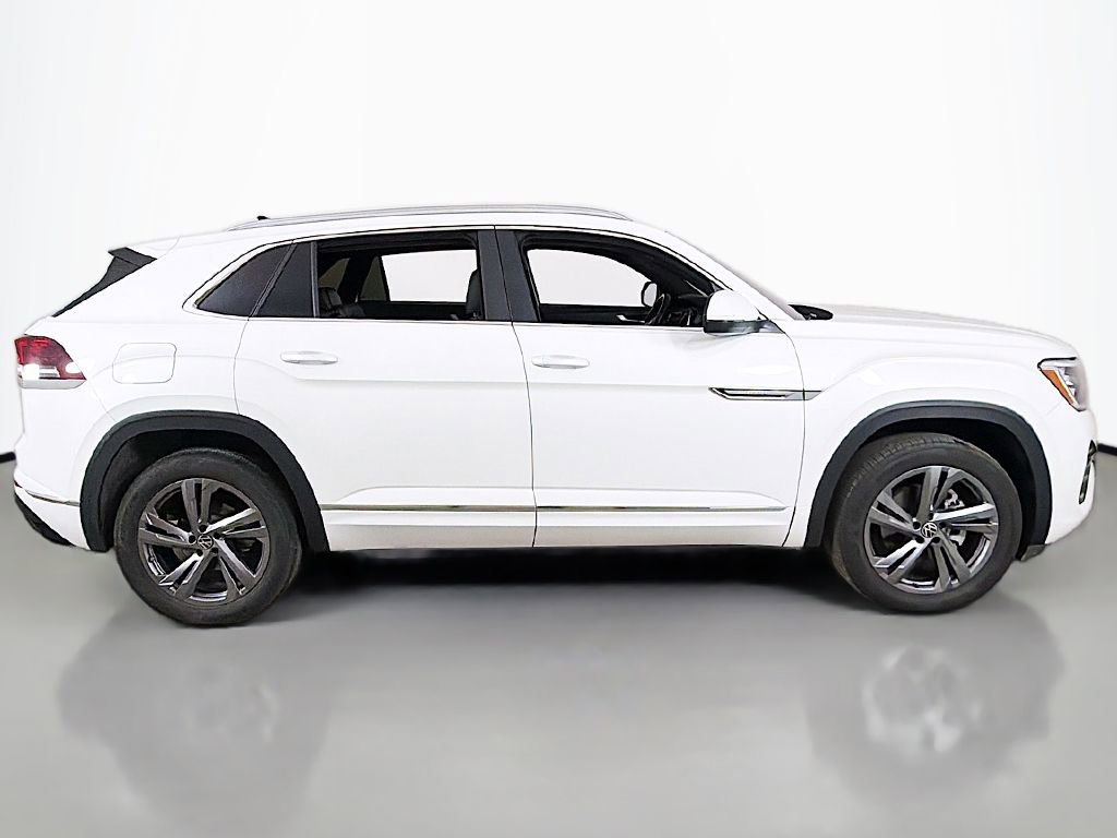 Used 2024 Volkswagen Atlas Cross Sport SEL R-Line AWD/4WD image 16
