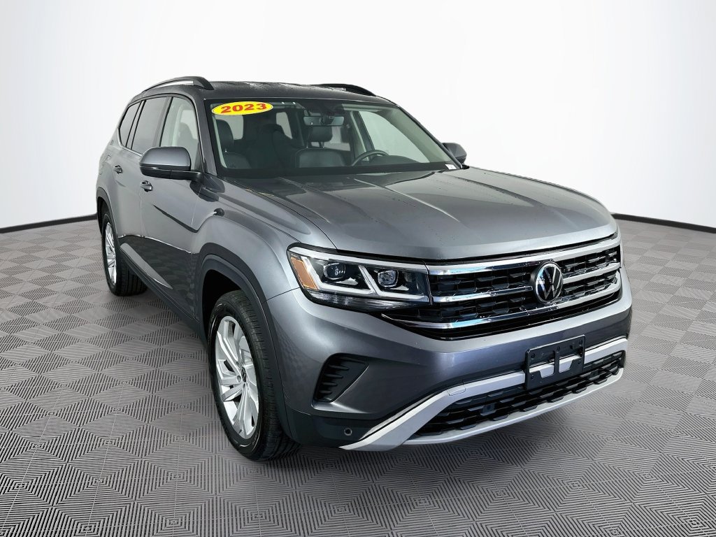 Used 2023 Volkswagen Atlas SE AWD/4WD image 3
