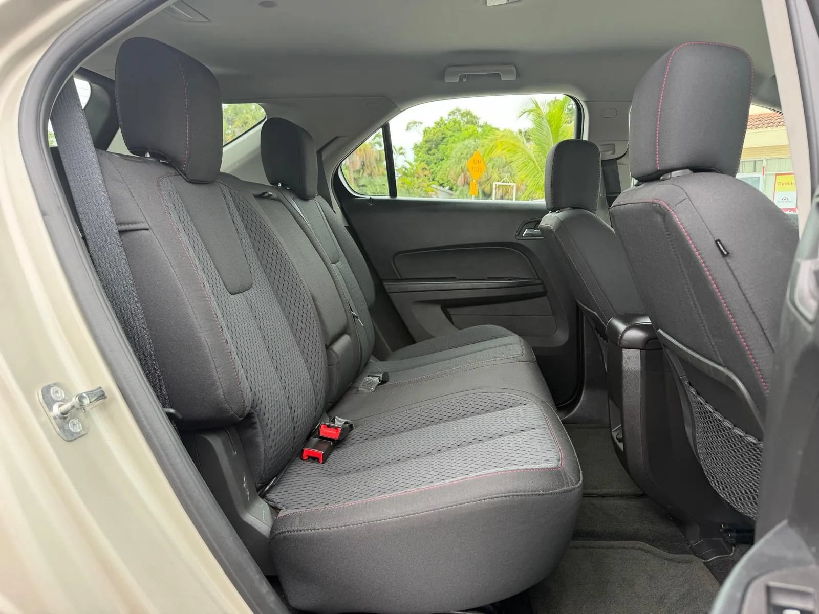 Used 2013 Chevrolet Equinox LS FWD image 24