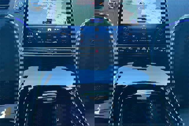 Certified 2025 Mercedes-Benz GLC 300 4MATIC image 18