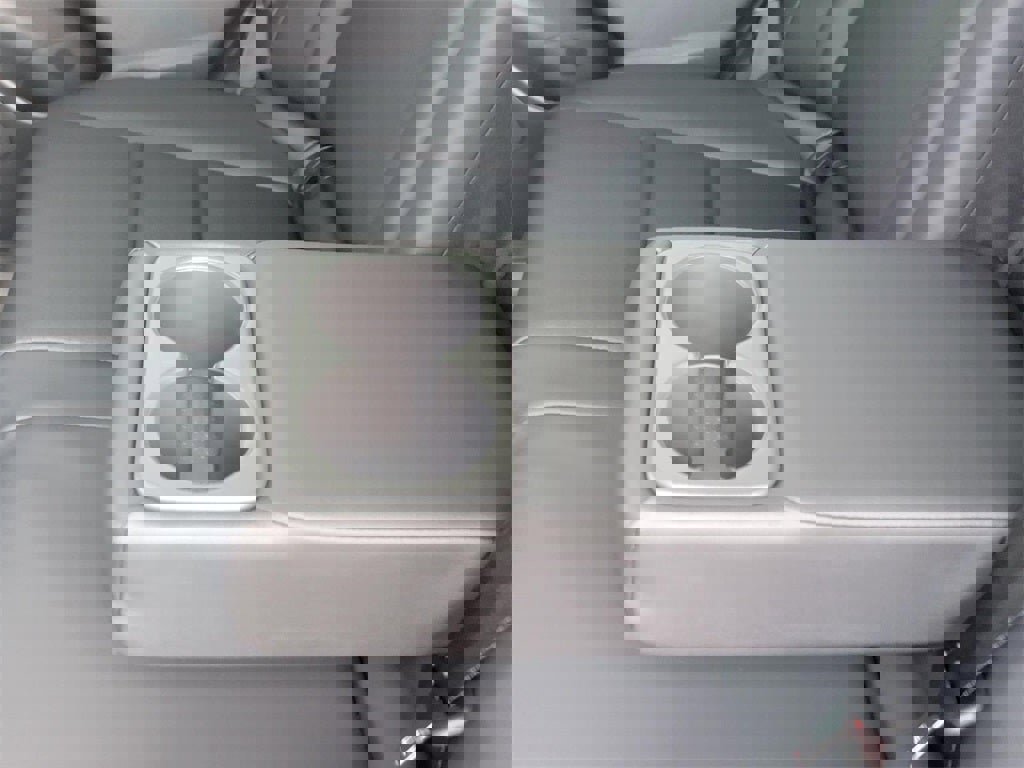New 2026 Nissan Rogue SV image 30