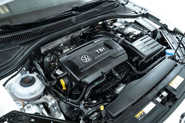 Used 2025 Volkswagen Jetta GLI Autobahn image 33