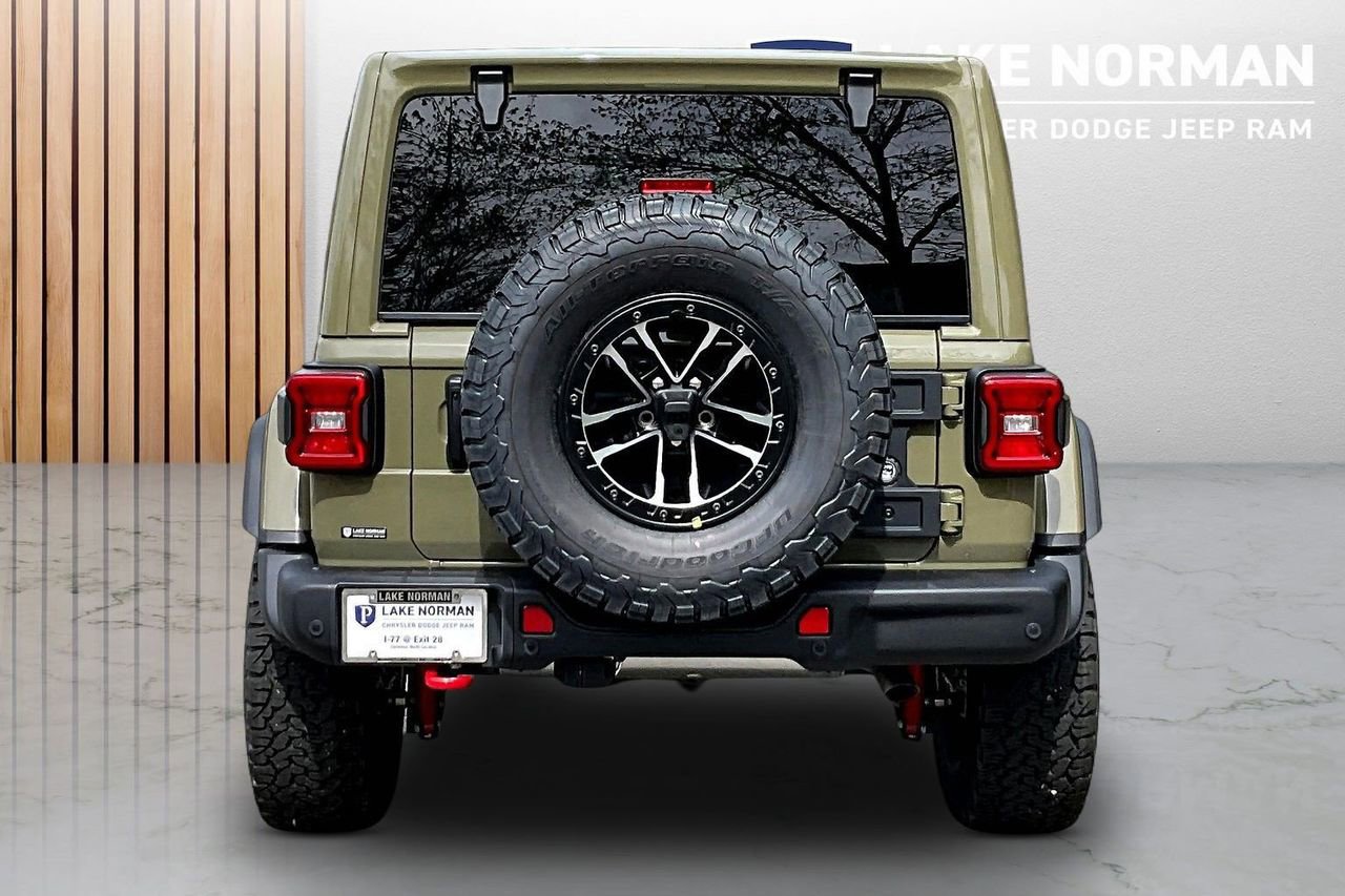 New 2026 Jeep Wrangler Unlimited Rubicon AWD/4WD image 8