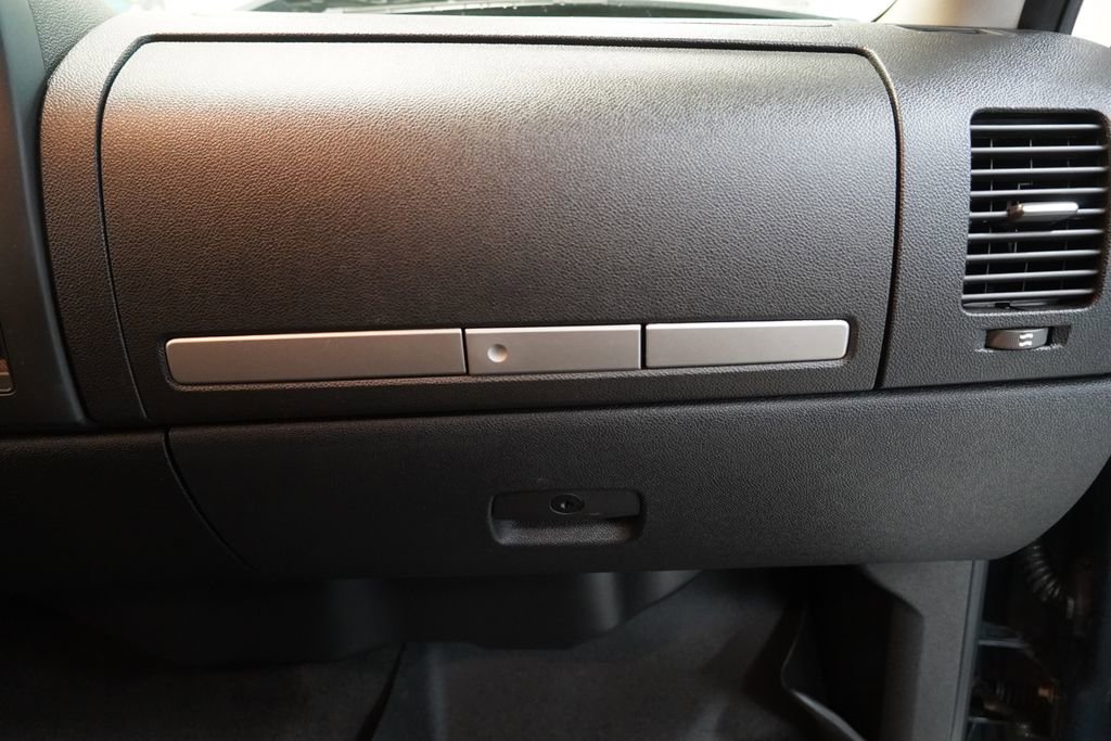 Used 2012 Chevrolet Silverado 1500 LT w/ All-Star Edition image 36