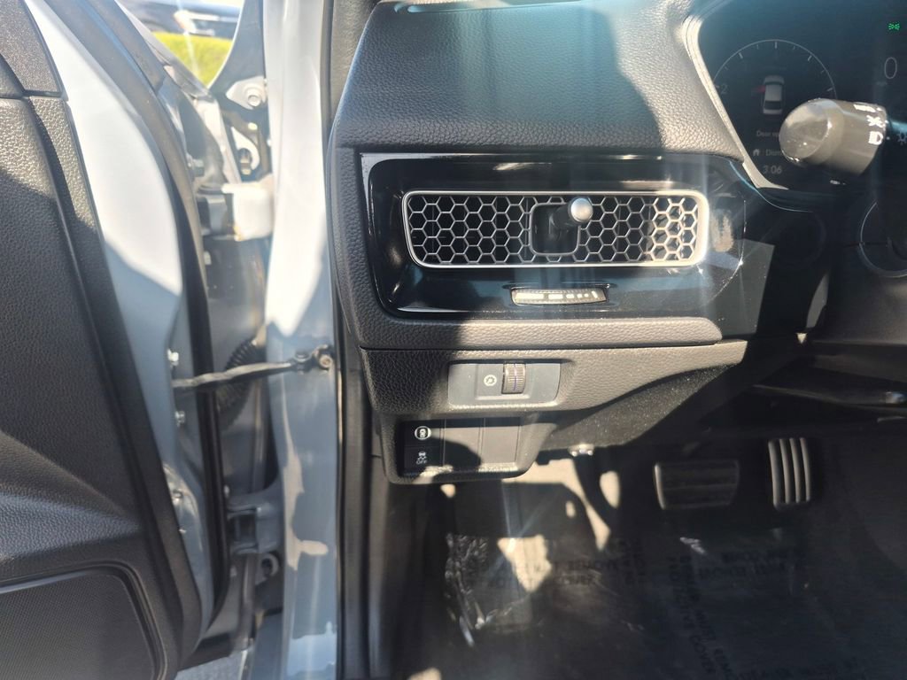 Used 2022 Honda Civic Sport image 14