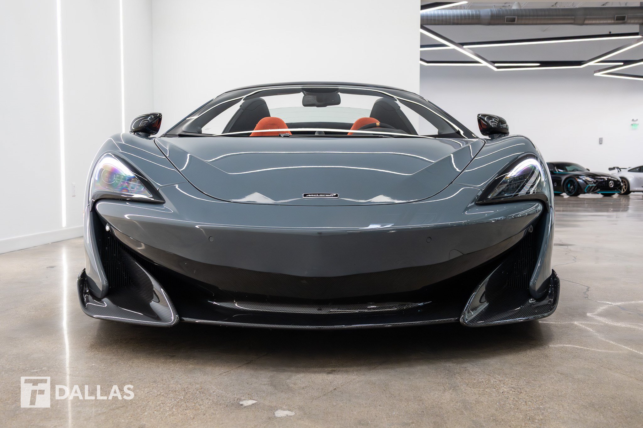 Used 2020 McLaren 600LT Spider RWD image 6