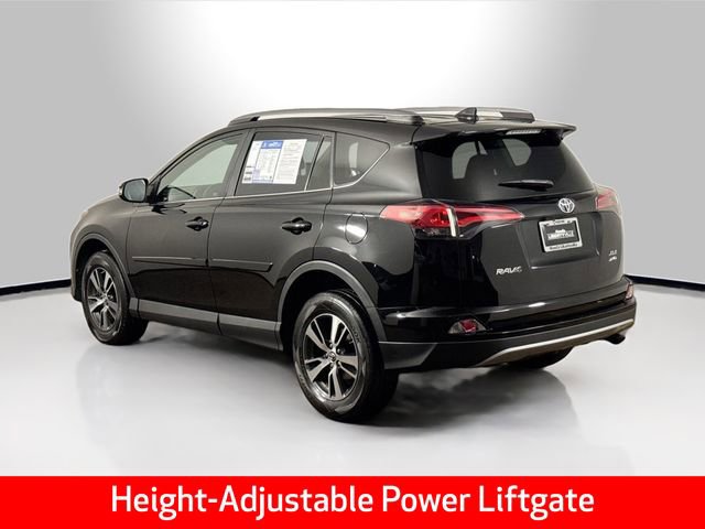Used 2018 Toyota RAV4 XLE image 7