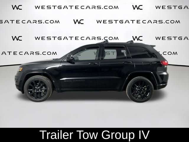 Used 2017 Jeep Grand Cherokee Altitude image 5