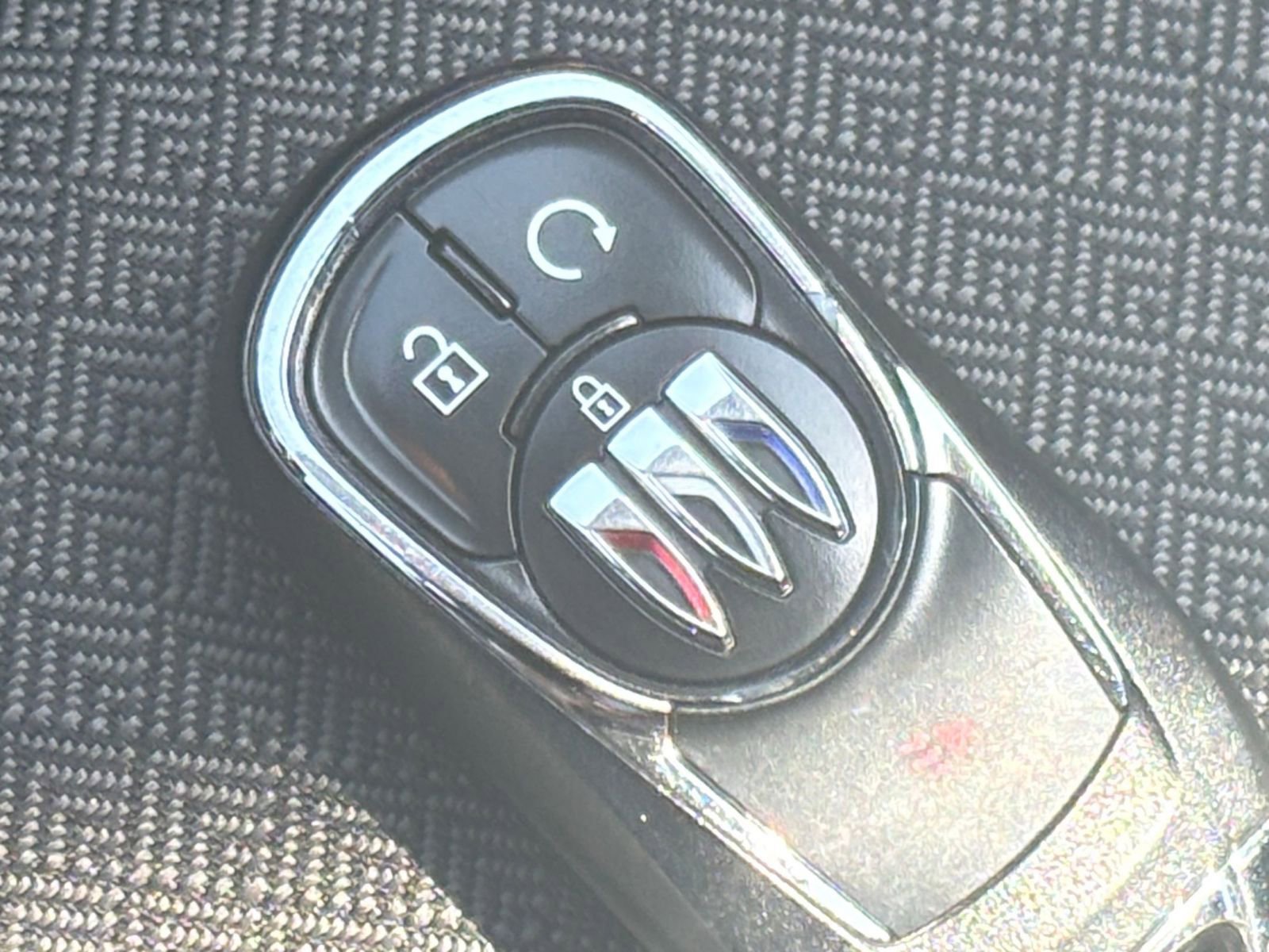 Used 2025 Buick Encore GX Preferred FWD image 23
