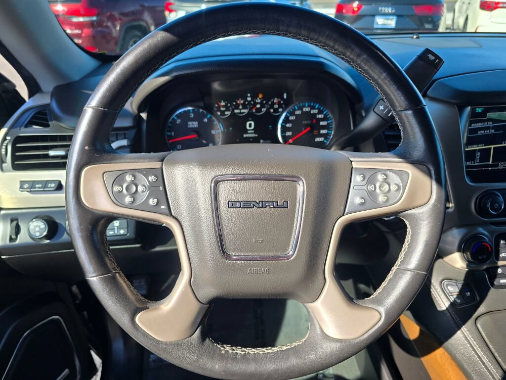 Used 2019 GMC Yukon Denali w/ Denali Ultimate Black Edition AWD/4WD image 28