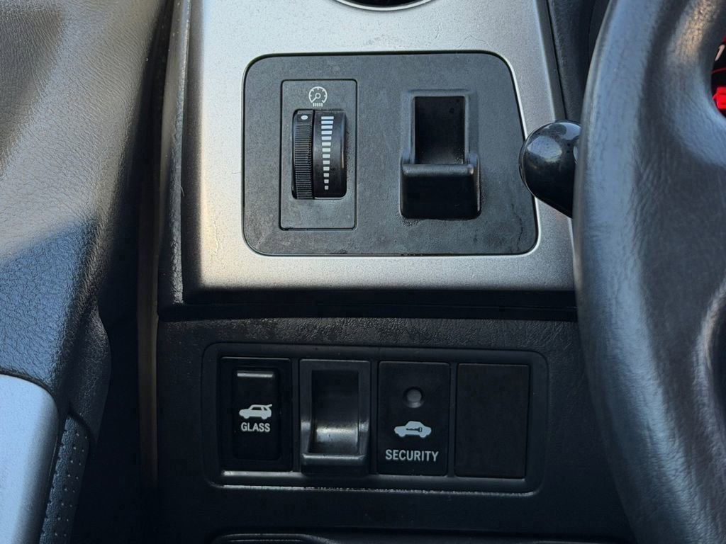 Used 2006 Toyota Matrix image 16