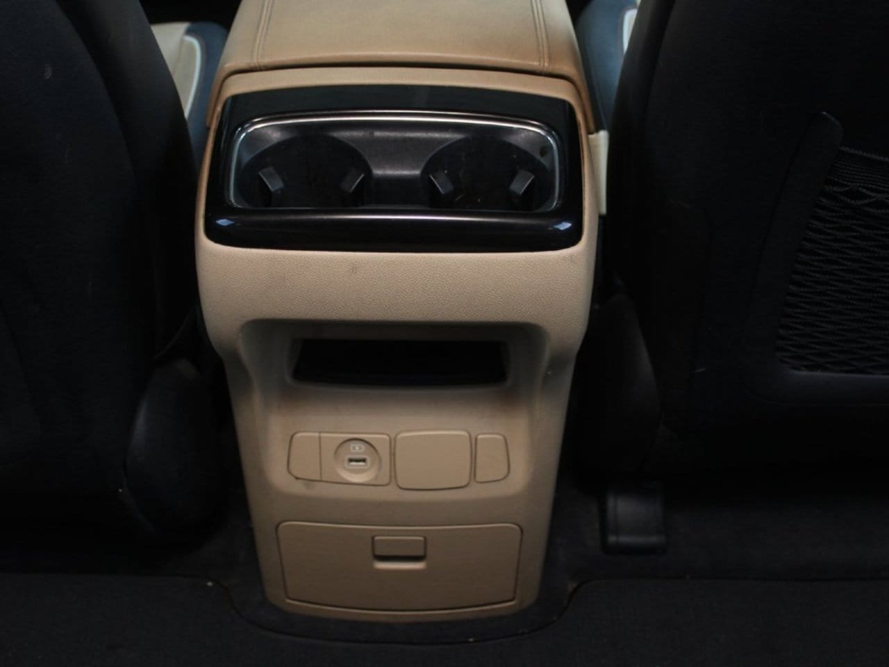Used 2018 Kia Sedona EX FWD image 15