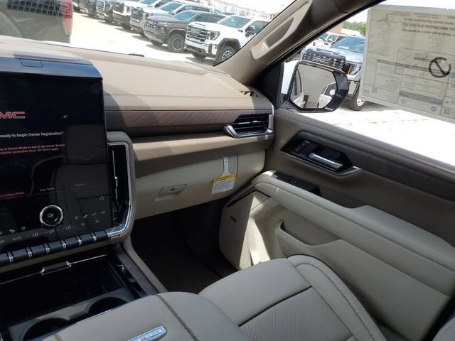 New 2026 GMC Yukon XL Denali AWD/4WD image 15