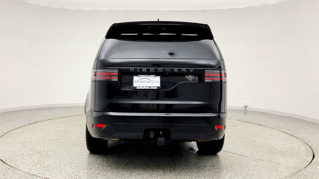 Used 2023 Land Rover Discovery HSE R-Dynamic image 6