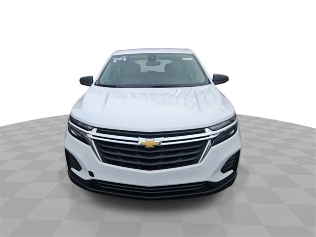 Certified 2024 Chevrolet Equinox LS w/ Driver Confidence II Package image 3
