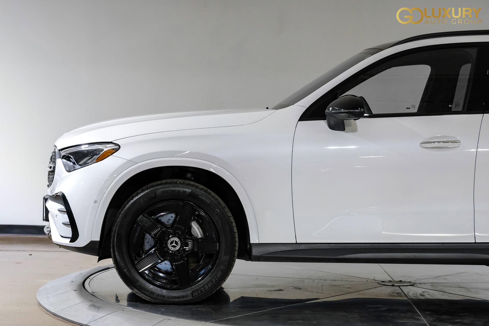 Used 2024 Mercedes-Benz GLC 300 4MATIC image 14