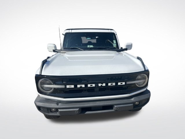 Used 2022 Ford Bronco Outer Banks AWD/4WD image 3
