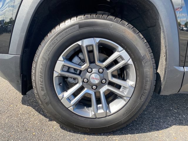 Certified 2025 GMC Terrain Elevation w/ LPO, Floor Liner Package AWD/4WD image 22