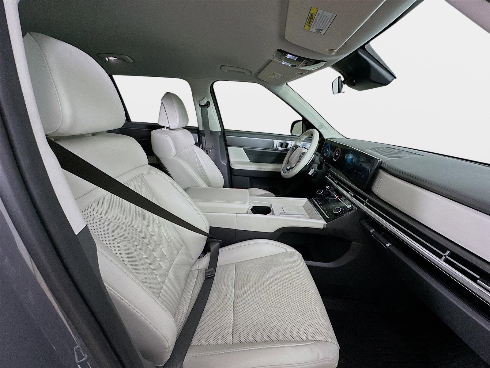 Used 2025 Hyundai Santa Fe SEL image 43