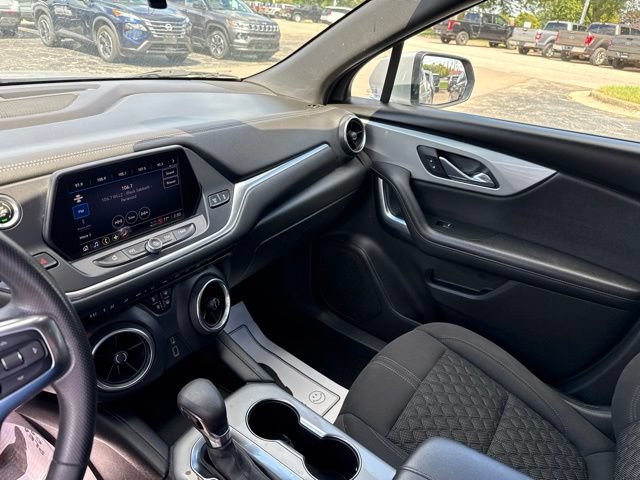 Used 2021 Chevrolet Blazer LT FWD image 14