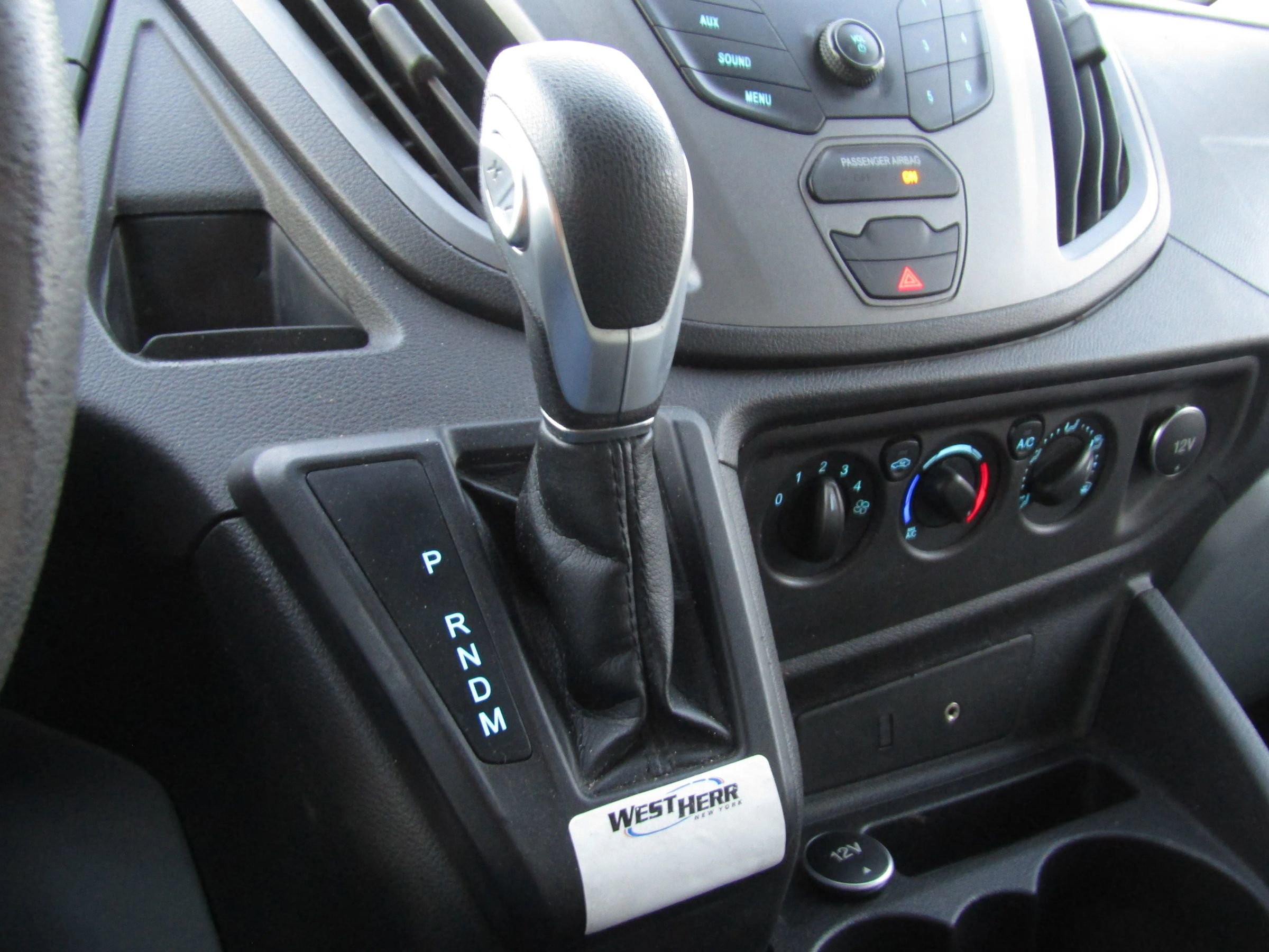 Used 2015 Ford Transit 250 Low Roof image 21