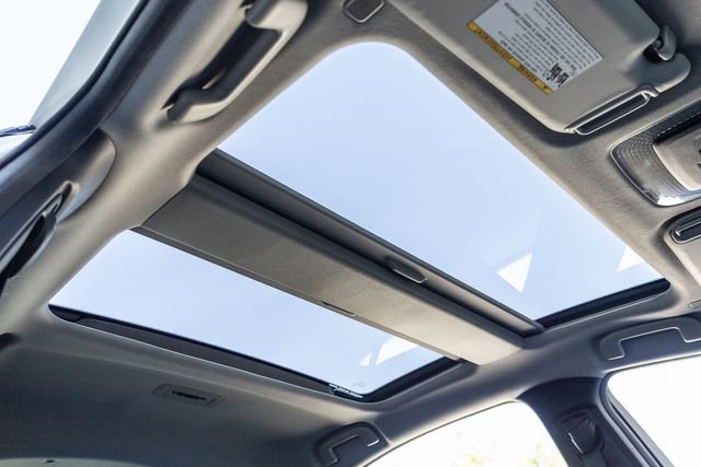 Used 2023 Toyota Prius XLE image 14