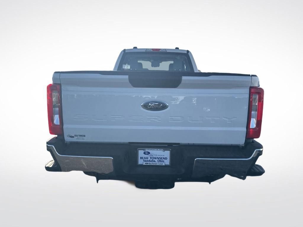 New 2026 Ford F250 XL w/ FX4 Off-Road Package image 6