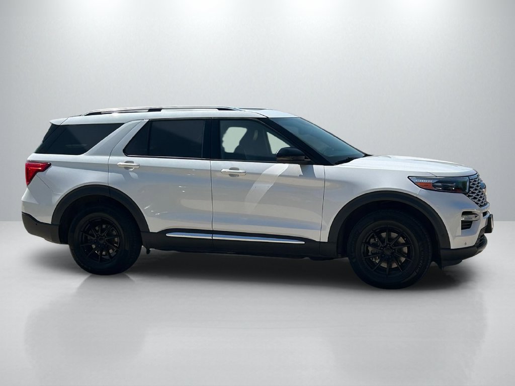 Used 2020 Ford Explorer Platinum w/ Premium Technology Package AWD/4WD image 4