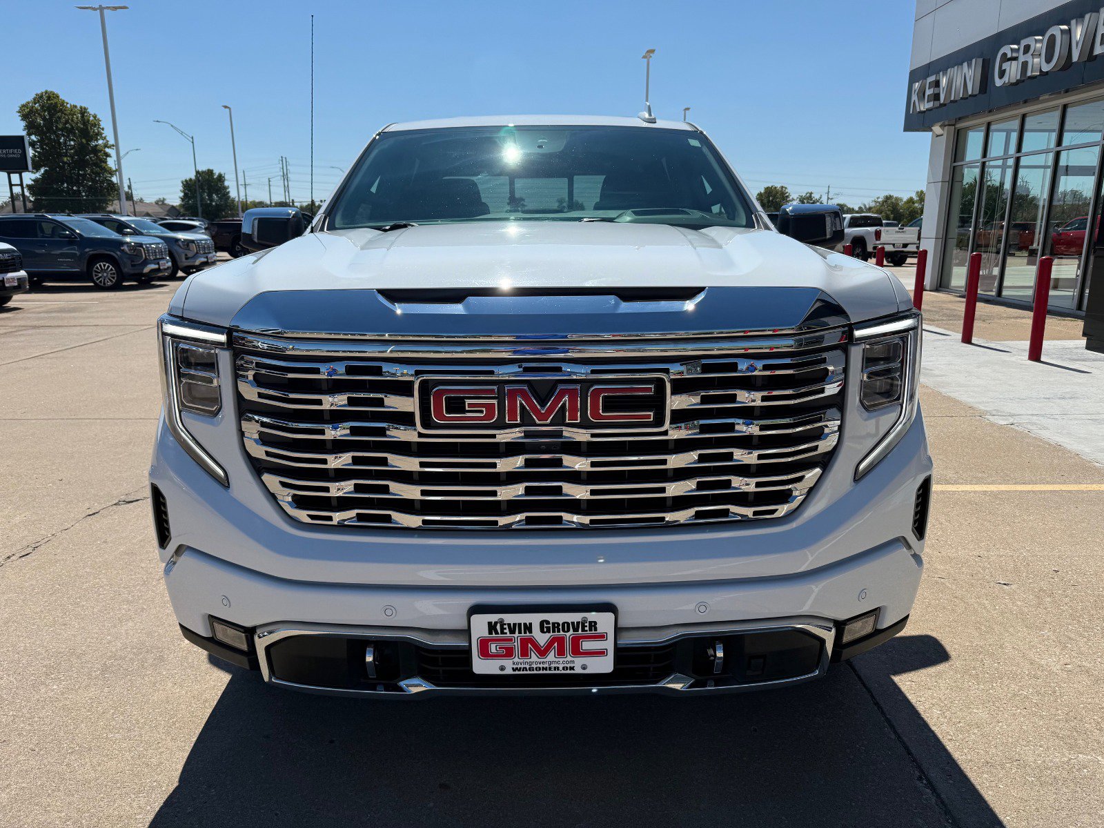 Certified 2024 GMC Sierra 1500 Denali image 2
