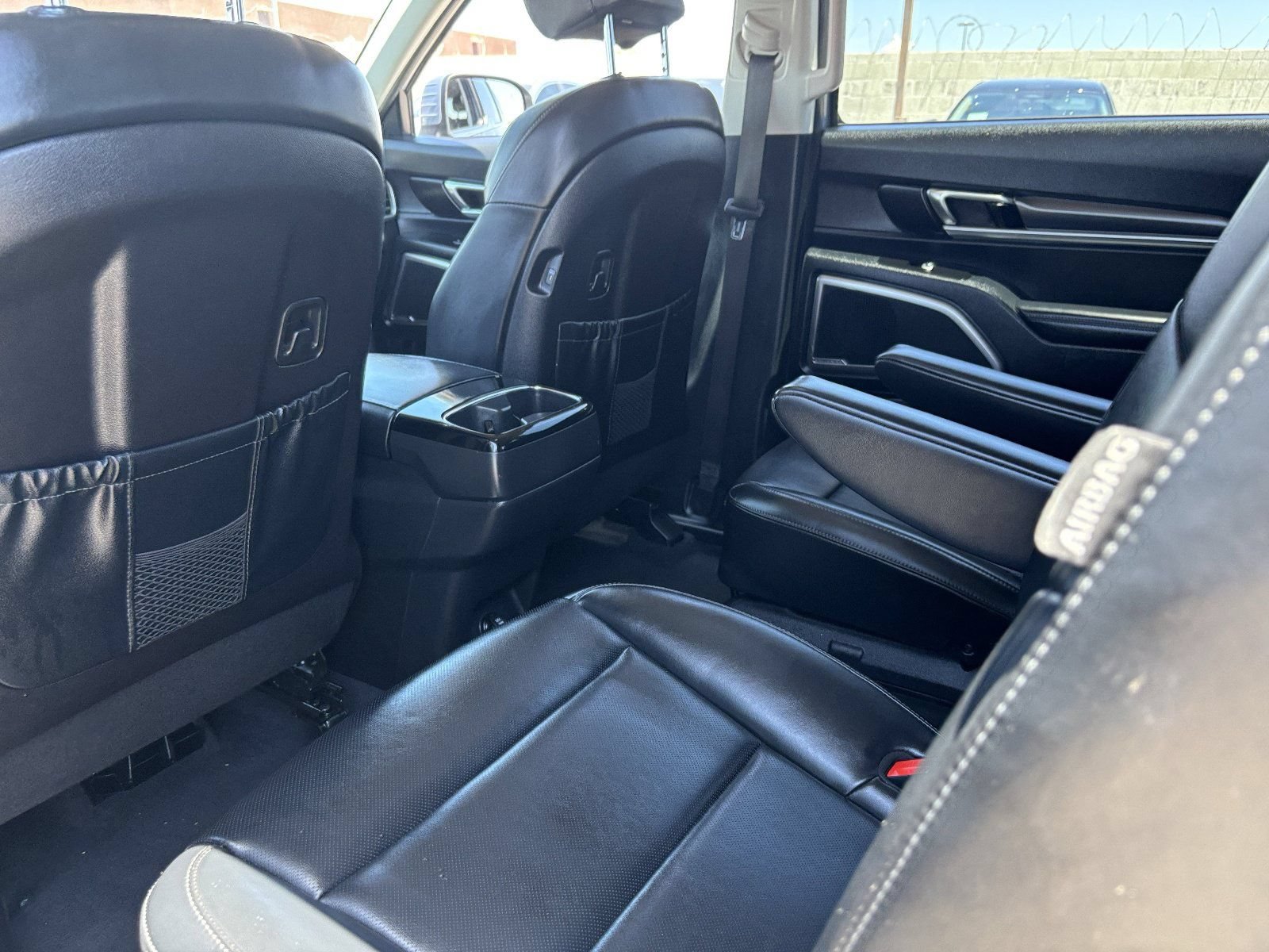 Used 2024 Kia Telluride S w/ S Sunroof Package FWD image 16
