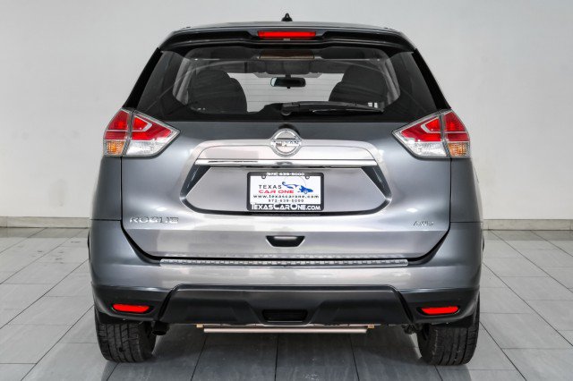 Used 2016 Nissan Rogue S AWD/4WD image 7