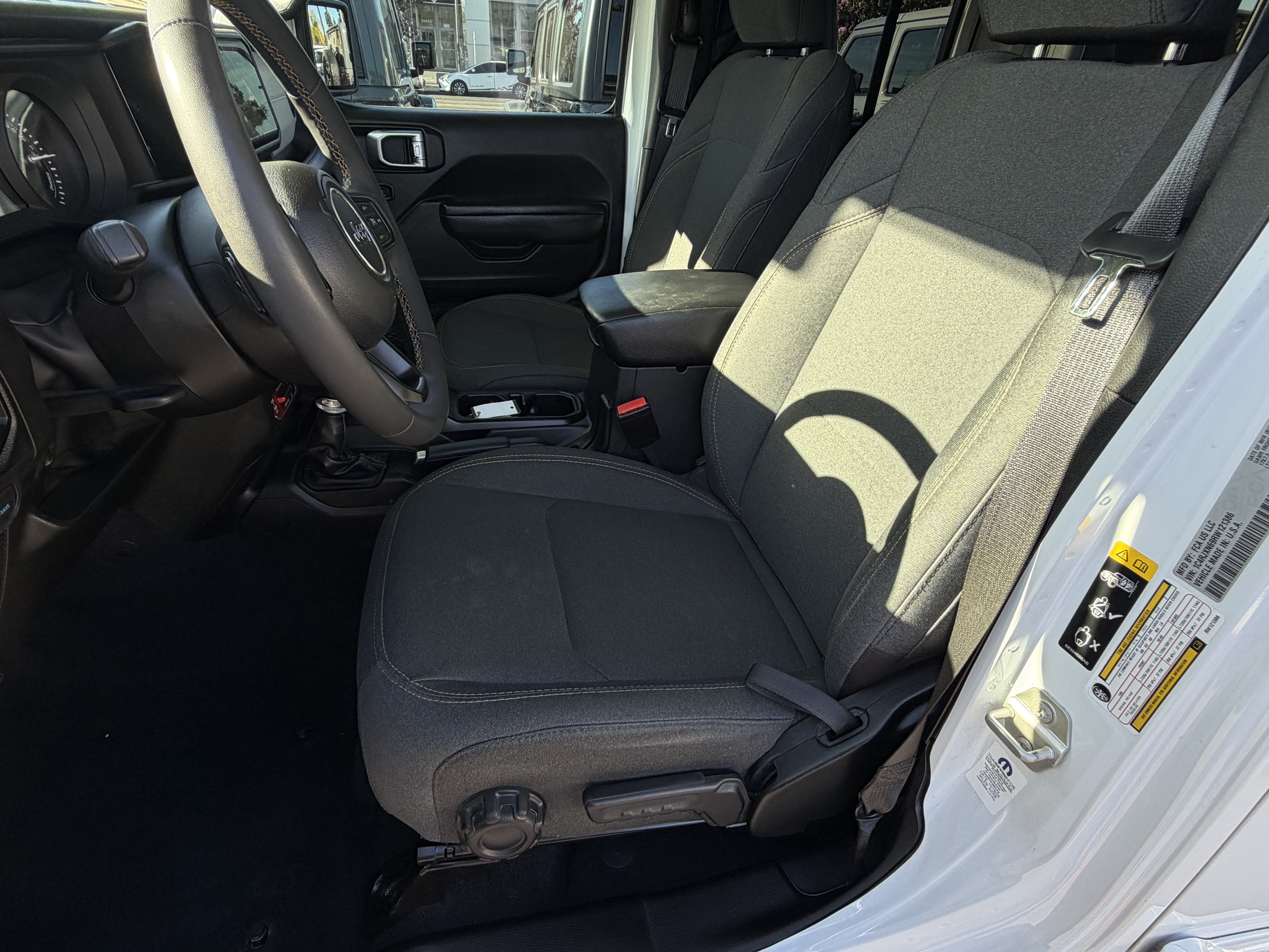 Certified 2024 Jeep Wrangler Unlimited AWD/4WD image 21