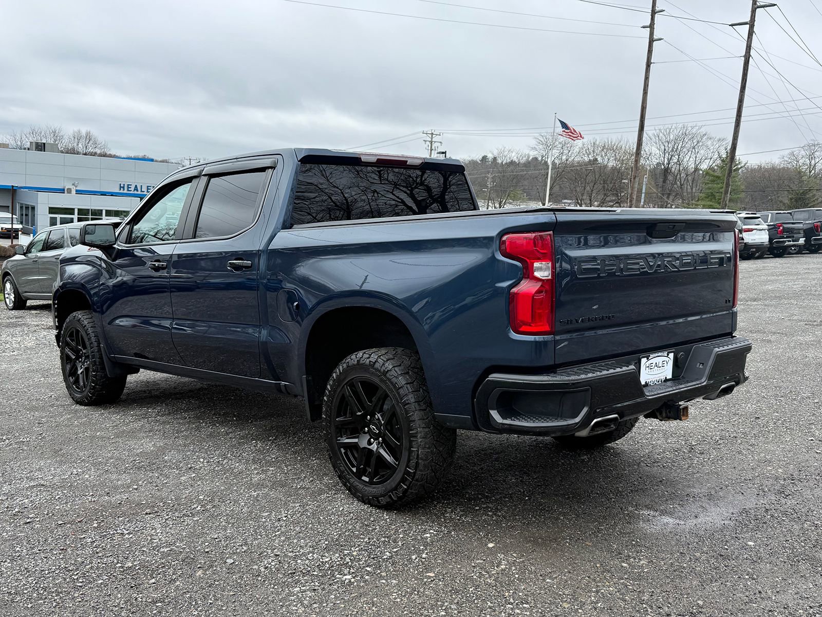 Certified 2021 Chevrolet Silverado 1500 LT Trail Boss w/ Bed Protection Package AWD/4WD image 4