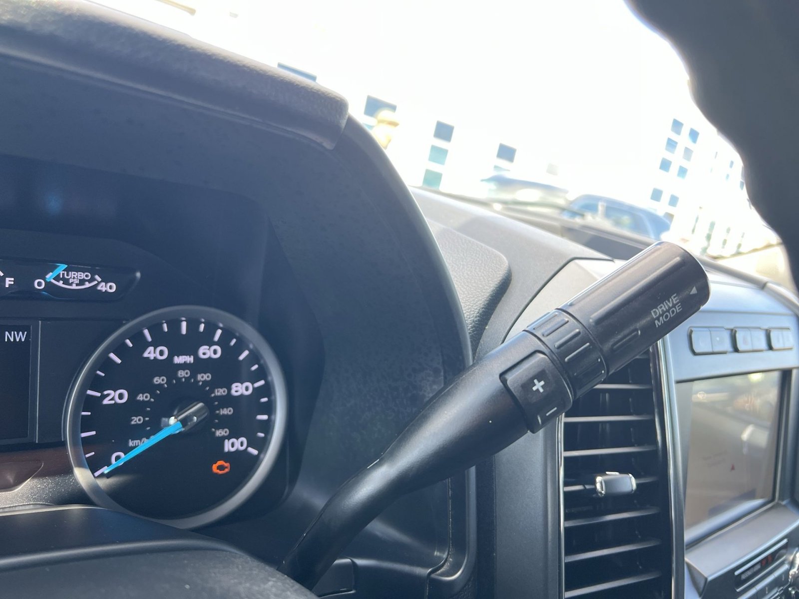 Used 2020 Ford F350 XLT w/ XLT Premium Package image 22