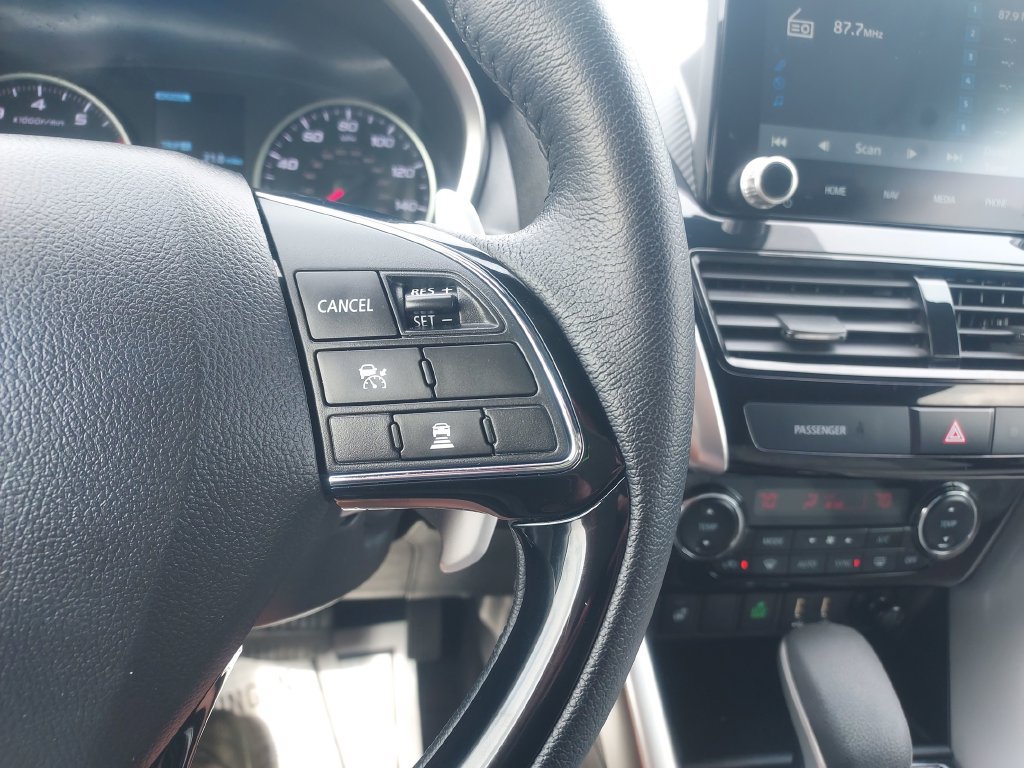 Used 2024 Mitsubishi Eclipse Cross SE AWD/4WD image 24