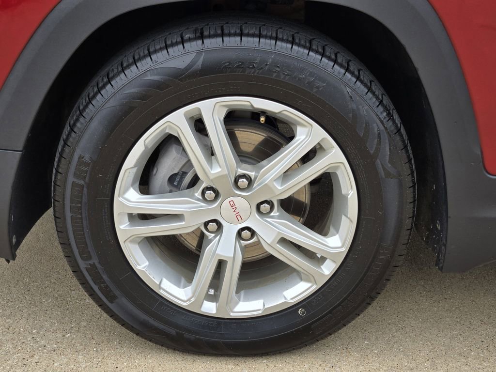 Used 2022 GMC Terrain SLE w/ Driver Convenience Package FWD image 10
