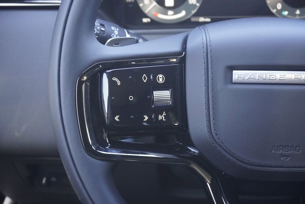 New 2026 Land Rover Range Rover Velar Dynamic SE image 12